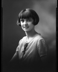 CH085 Mademoiselle Richer mariée à un monsieur Bonin, 1926.