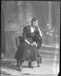 CH085 Femme inconnue , 1913.