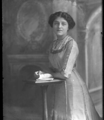 CH085 Femme inconnue, 1913.