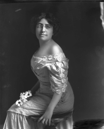 CH085/001/002/1303 Femme inconnue, 1905-1915.