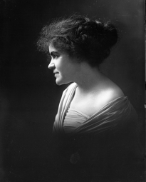 CH085/001/002/0088 Mademoiselle Choquette, 1910.